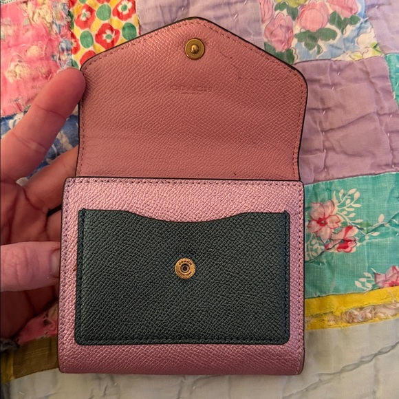 Coach Wyn Small Wallet - Picture 5 of 12